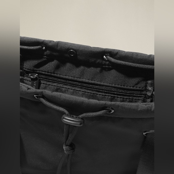 Convertible Gym Bag by BEYONDYOGA (black) NWT - Picture 8 of 9